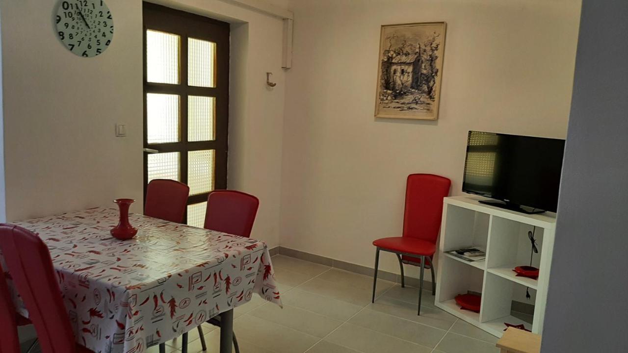 Apartmani Mw, Crveni Apartman Baska  Exterior photo